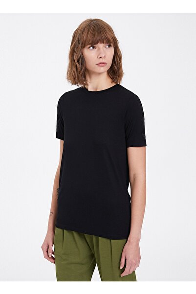 WESTMARK LONDON Women's Black Essentials Crew Neck Loose T-Shirt