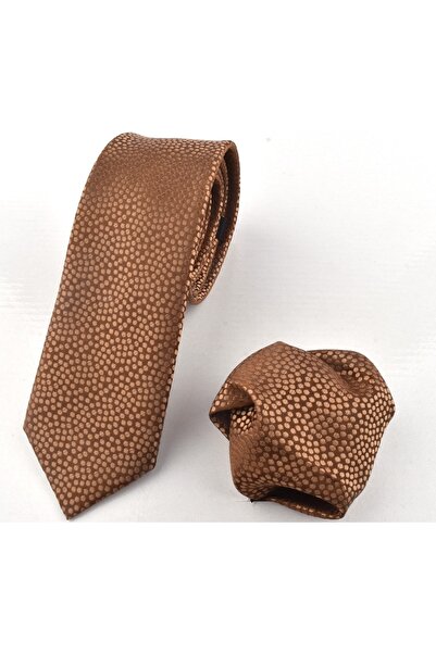 By Greda 2022-01 ربطة عنق منقوشة باللون الذهبي