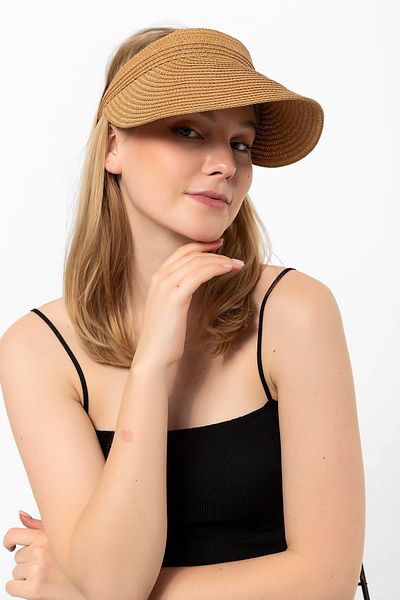 Saria Moda قبعة نسائية من قماش الجمل