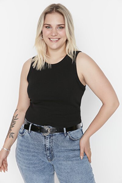 Trendyol Curve Black Crew Neck Knitted Crop Μπλούζα TBBSS22AF00013