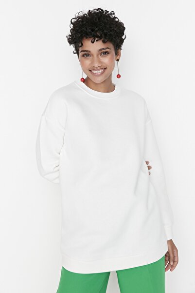 Trendyol Modest Ecru Πλεκτό φούτερ με λαιμόκοψη TCTAW23TW00012