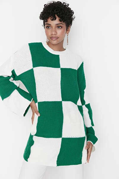 Trendyol Modest Pullover - Grün - Normal