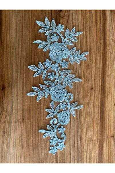 Öztürk Aplikacija od francuskog gipura. 15x35,5 cm. 1 komad.