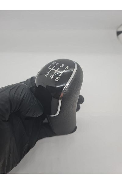 Favori Auto Parts Mitsubishi L200 Black Leather Gear Shift Knob 6 Speed Between 2015-2022