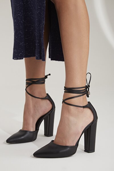AYAKKABI PRENSİ Adel Ankle Strap Black Matte 10 cm Дамски обувки с висок ток, обувки с висок ток