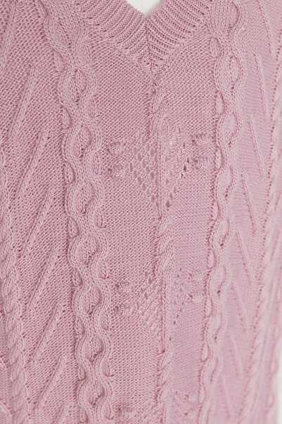 Trendyol Modest Pink V-Neck Knitwear Sweater TCTAW23SV00005