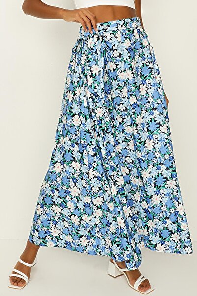 Select Moda Жіноча довга спідниця з поясом і воланами, прикрашена синіми квітами