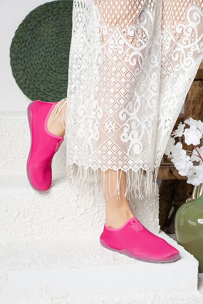 İmerShoes Φούξια Unisex θαλάσσια σανδάλια - Αντιολισθητική σόλα, Πολλαπλών χρήσεων, Παραλία, Κολύμβηση, Θαλάσσια Πισίνα, Μποτάκια Rafting 150
