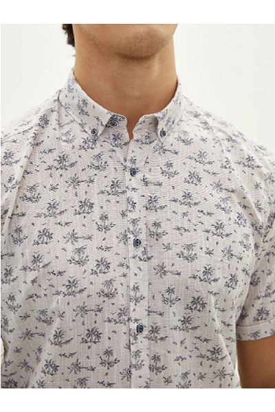 LC Waikiki Ανδρικό πουκάμισο με κοντό μανίκι LCW Vision Slim Fit
