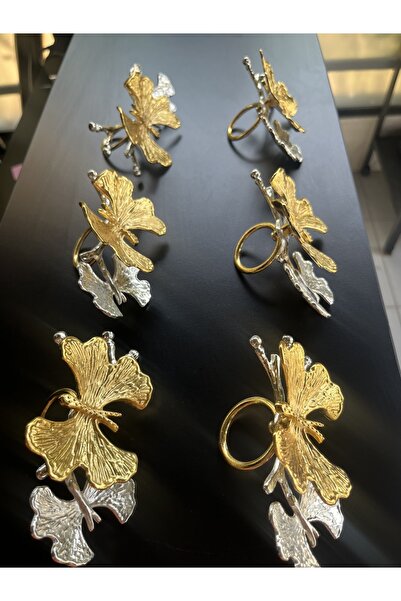 TREND حامل مناديل بتفاصيل فراشة ذهبية وفضية