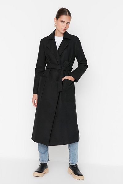 Trendyol Collection Mantel - Schwarz - Parka