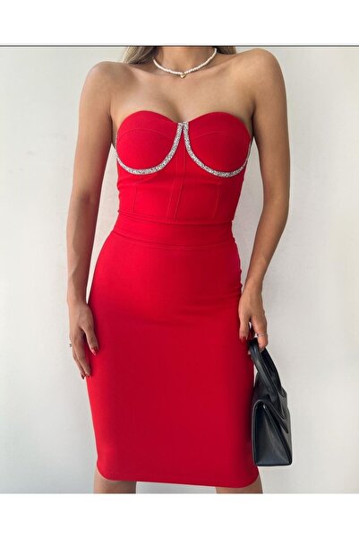 Afiş Butik Κόκκινο φόρεμα χωρίς λουράκια με κούπες στο στήθος