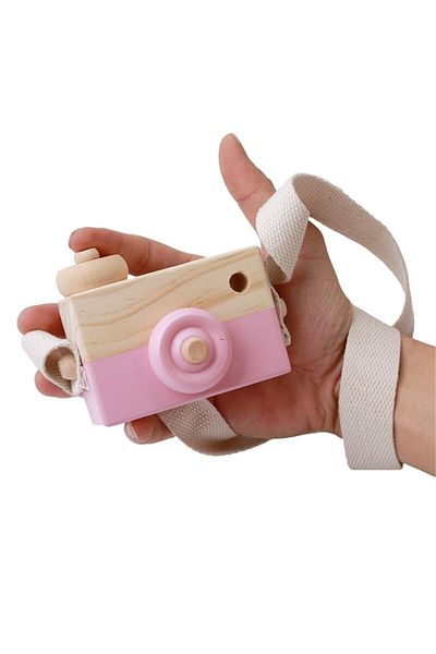WooDanica Wooden Camera Toy Decor Shooting Mentessori - Baby Pink