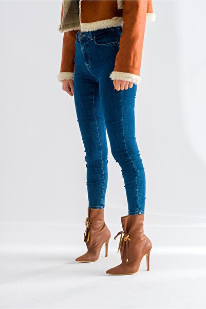 AYAKKABI PRENSİ Elba Lace Detailed Bitter Brown Matte 8 cm Women's Boots & Bootie, High Heels