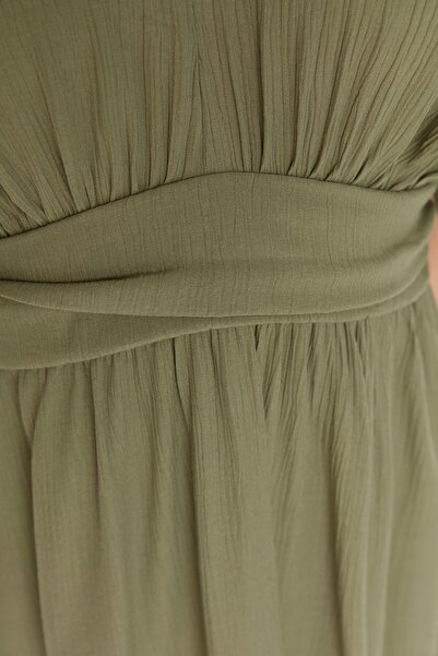 Trendyol Collection Maxi khaki tkané plážové šaty - s doplňky, TBESS21EL1051