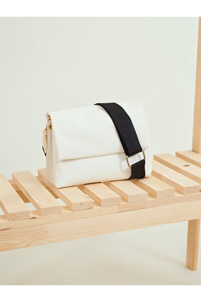 citycenterfashion Жіноча біла сумка через плече з атласної тканини Sunny Mode...