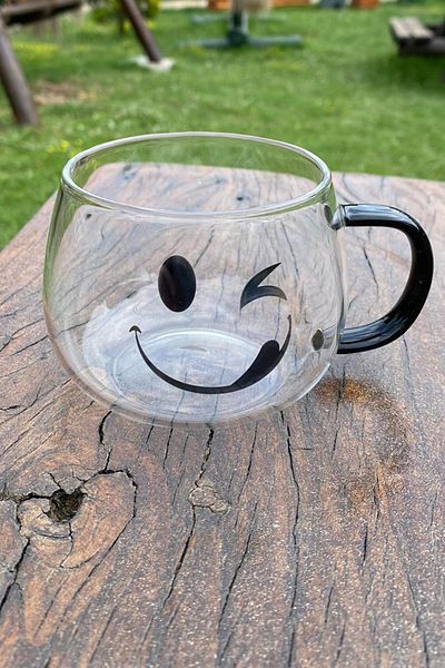 PİNK DESİGN KİTCHEN 400 ml Glass Cup with Black Emoji - Handle