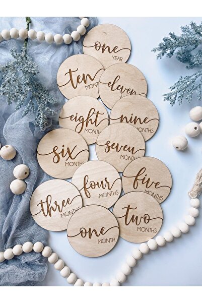 WooDanica مجموعة سجلات خشبية لمدة 12 شهرًا، أقراص شهرية للأطفال، بطاقة تذكارية هدية للأطفال باللغة الإنجليزية