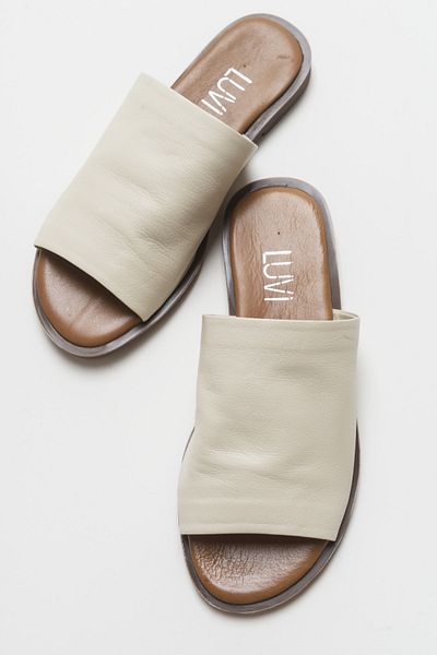 Luvi Γυναικείες δερμάτινες παντόφλες Clau Beige