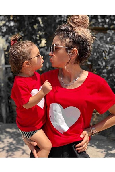 BAV Butik Ayvitrin تي شيرت أحمر للأم والفتاة بسعر واحد