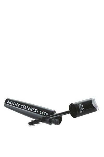 Make Up Academy Black Volumizing Mascara