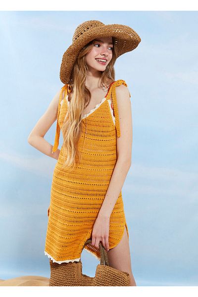 LC Waikiki Γυναικείο φόρεμα παραλίας Xside με κεντητό λουράκι