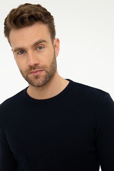 Pierre Cardin Мъжки тъмносин тънък трикотажен пуловер G021GL0TK.000.877984
