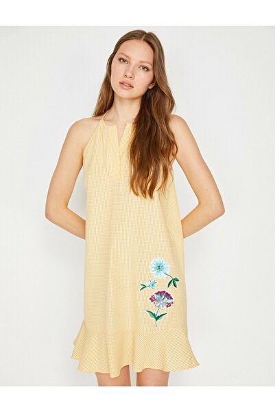 Koton Damenkleid mit Stickerei und Detaillierten Details