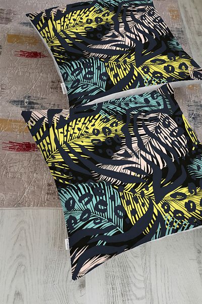 Realhomes Pernă de podea cu design special, cu motiv de frunze colorate pe fundal negru