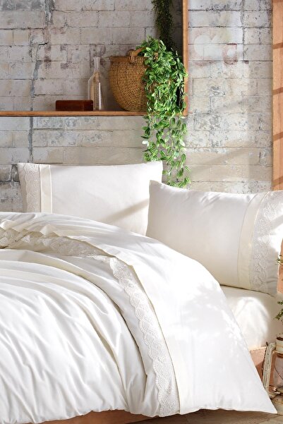 VENICA MASCUSE Set de lenjerie de pat din satin crem cu dungi Lux