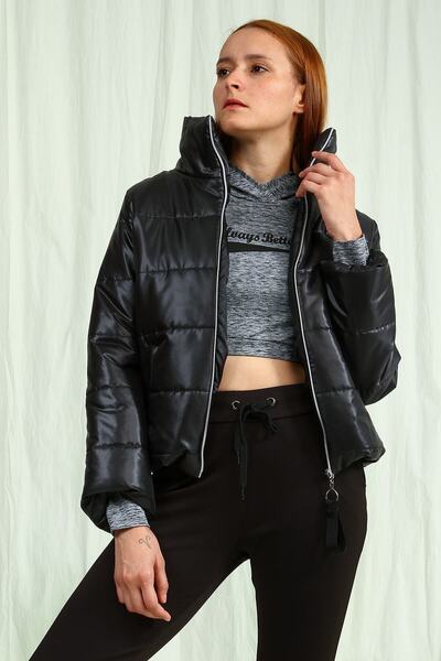 Collezione Siyah Yakası Dolgulu Kısa Şişme Kadın Mont