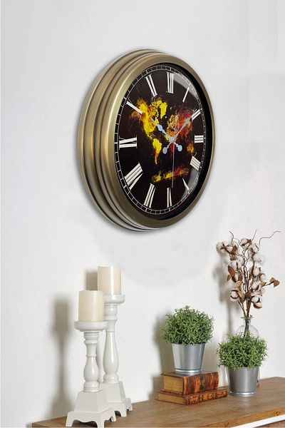 Dream Gift 40 cm Tumbled Metal World Map Wall Clock
