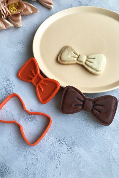 CESTOPİENO تشكيل العجينة على شكل ربطة عنق