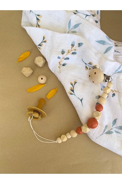 damdamin toys Red 3-Color Wooden Pacifier Holder - Pacifier Chain