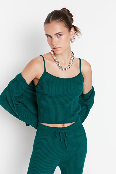 Trendyol Collection Szmaragdowo zielony prążkowany komplet bluzka i spodnie - TWOAW22AU0006