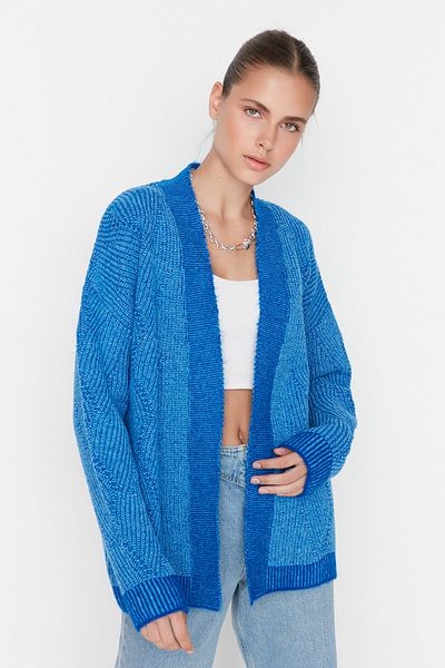 Trendyol Collection Indigo Übergroße Strickjacke TWOAW23HI00257