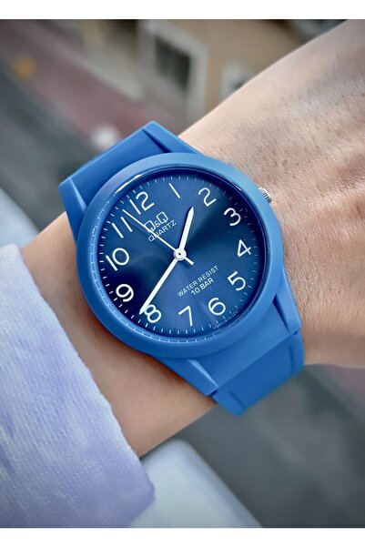 Q&Q Unisex Kol Saati Silikon Kordon 2 Yıl Garantili Su Geçirmez Genç Saati Spor Model