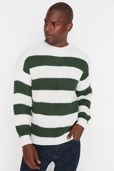 Trendyol Collection Grüner Oversize-Strickpullover mit Rundhalsausschnitt – TMNAW23KZ00106