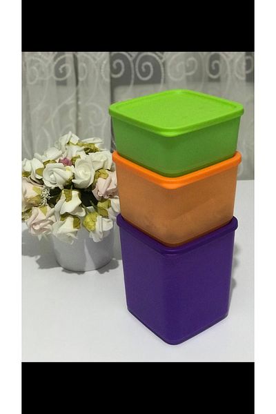 Tupperware Cubic Set