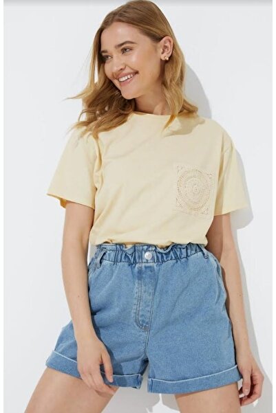 Kübra Tekstil Top cu mânecă scurtă din dantelă crem pentru femei guler rotund tricou