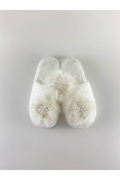 Lohussa Ecru Stoned Feather Maternity Crown Slippers Set