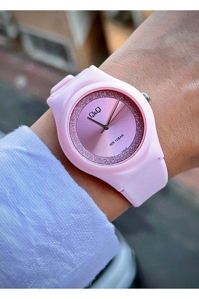 Q&Q Unisex Wristwatch Silicone Cord Waterproof Teenager Watch Sports Model