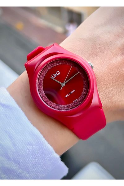 Q&Q Unisex Wristwatch Silicone Cord Waterproof Teenager Watch Sports Model