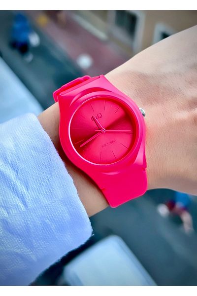 Q&Q Unisex Wristwatch Silicone Cord Waterproof Teenager Watch Sports Model
