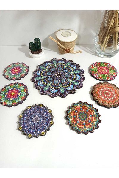 Universal Trivet & 6-Piece Under-Cup Set