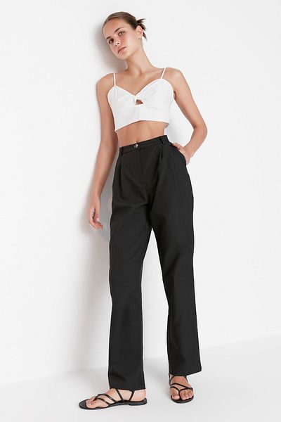 Trendyol Collection Černé tkané kalhoty s vysokým pasem TWOSS22PL00074