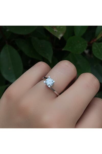 DİLEK KUYUMCULUK 0.80 Karat Mozanit Yüzük