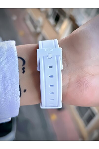 Q&Q Unisex Kol Saati Silikon Kordon 2 Yıl Garantili Su Geçirmez Genç Saati Spor Model