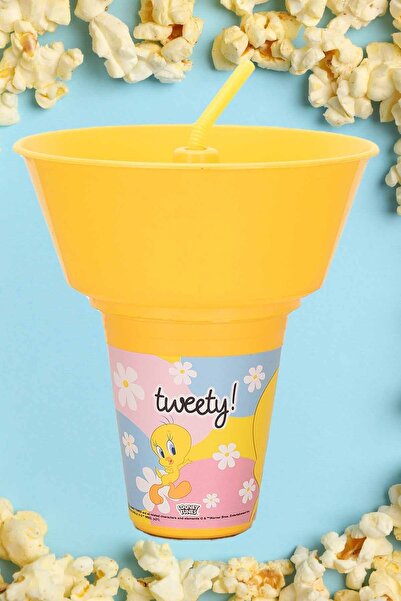 Tuffex Licensed Corn Chips and Snacks Bucket with Straw Cup - Tweety
