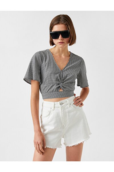 Koton Crop Blouse V Neck Window Detailed Patterned Crop Blouse V Neck Cut Out Detail Patterned